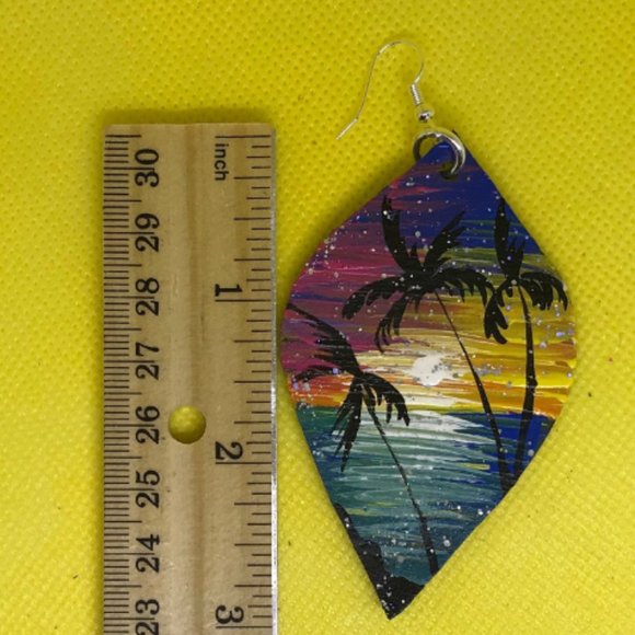 Seascape genuine leather hand painted earrings - Picture 3 of 3